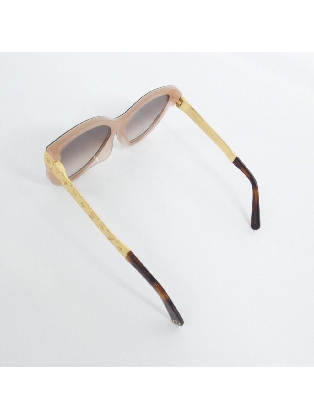 Louis Vuitton LV Petit Spucson Cat Eye Sunglasses Eyewear - Picture 3 of 6